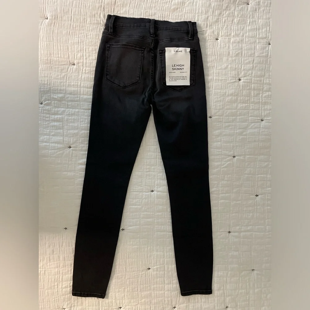 FRAME Denim Le High Skinny Jeans in Billups Chew Black Wash High Rise Size 26